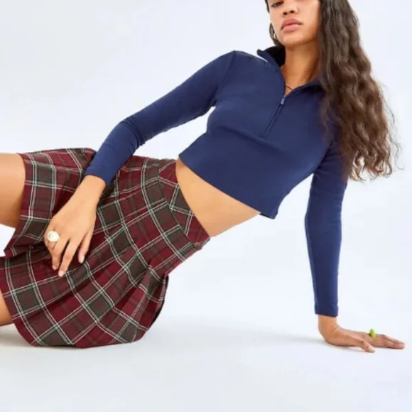 Sunday Best Half-Zip Longsleeve - Picture 7 of 7